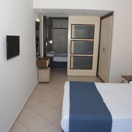 Batihan Beach Resort & Spa คูซาดาซี ภายนอก รูปภาพ