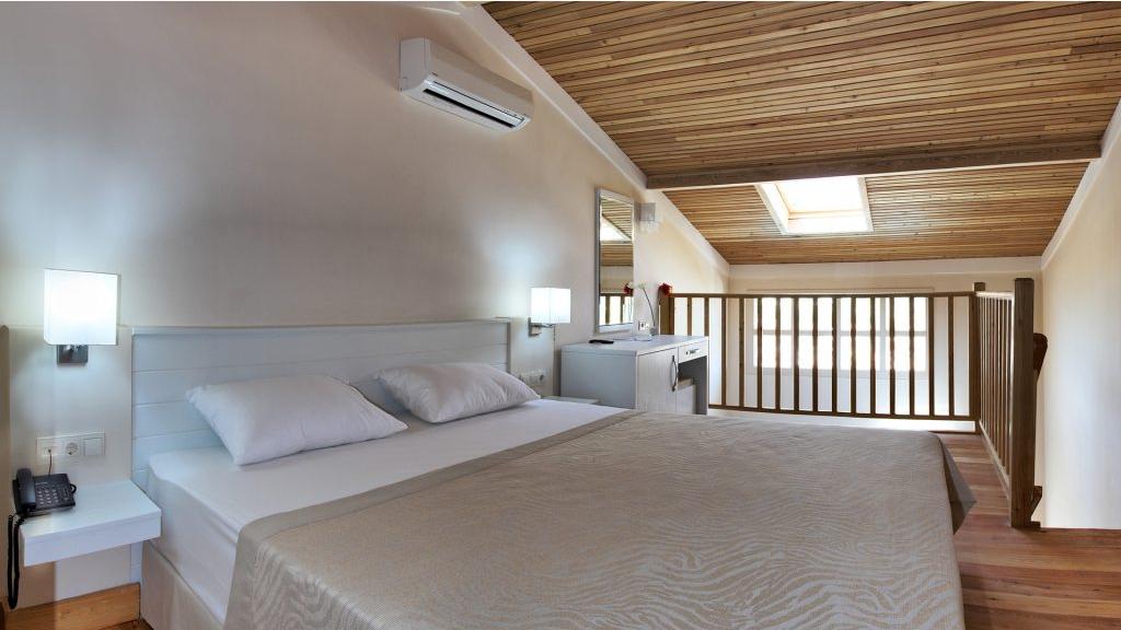 Batihan Beach Resort & Spa คูซาดาซี ภายนอก รูปภาพ